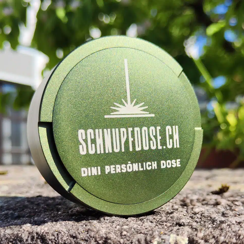 Snusdose Militärgrün graviert